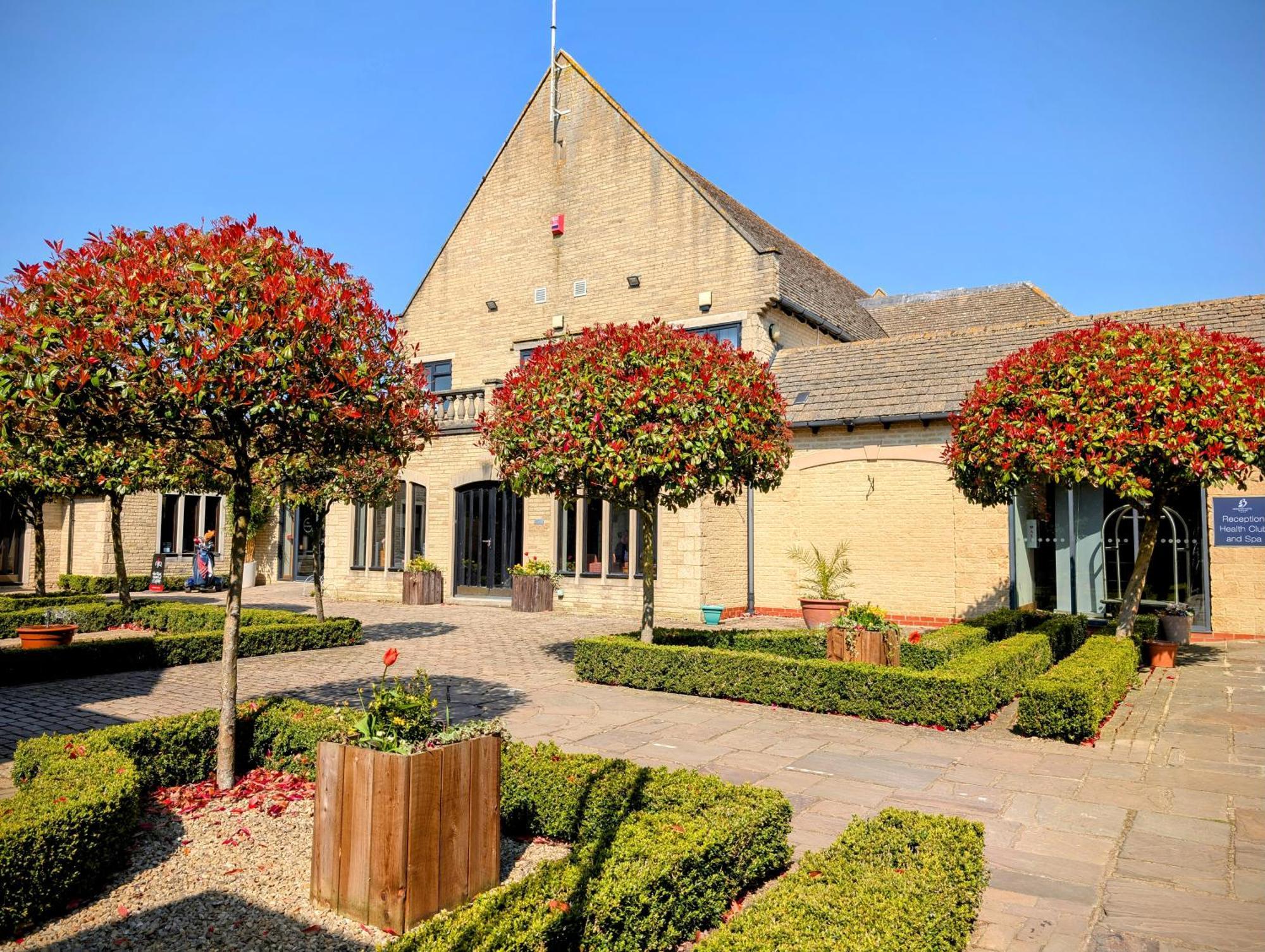 Bicester Hotel, Golf & Spa ภายนอก รูปภาพ