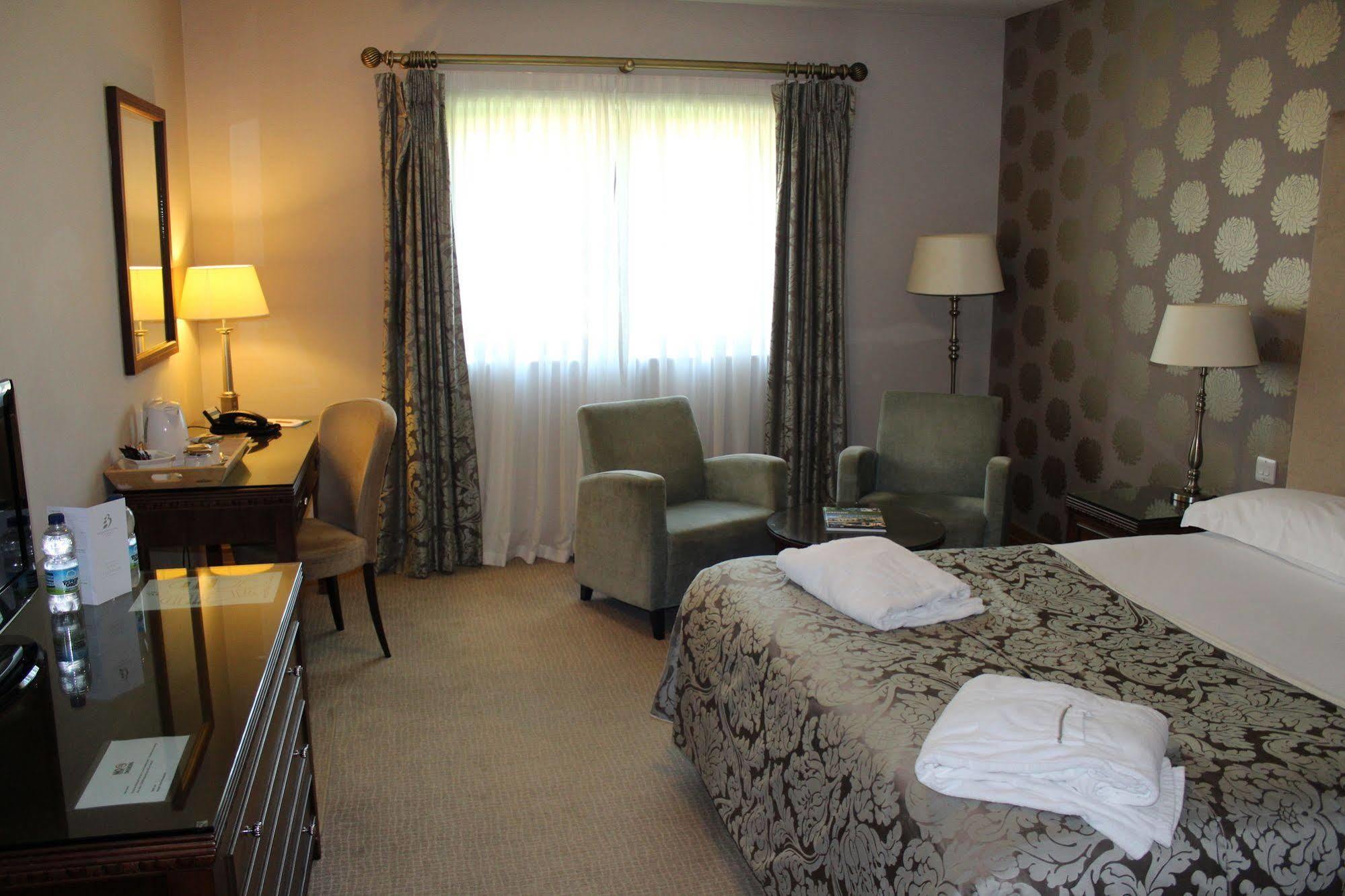 Bicester Hotel, Golf & Spa ภายนอก รูปภาพ